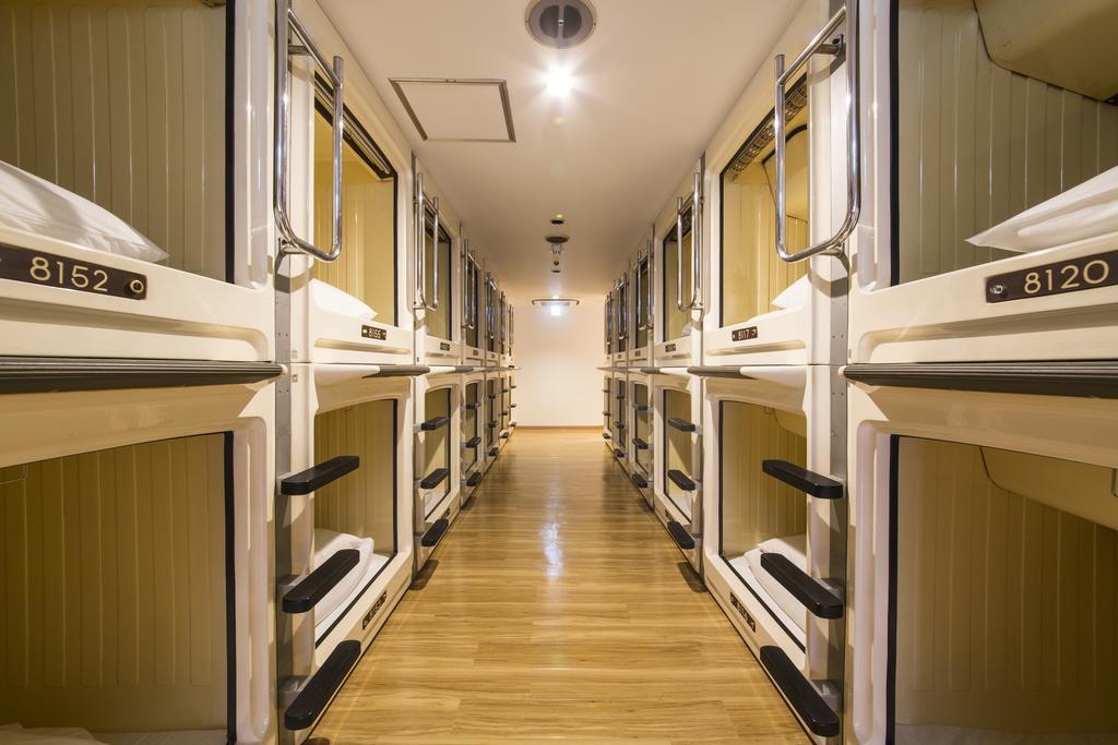Shinjuku Kuyakusho-Mae Capsule Hotel Токио Экстерьер фото